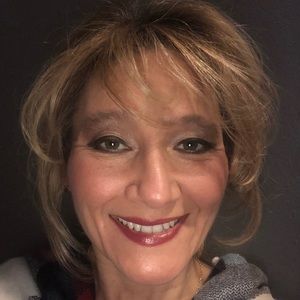 Meet your Posher, Beverly